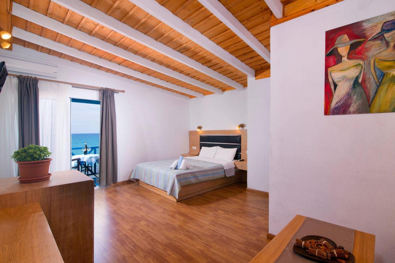 Stelakis Beach Limenaria  Luaran gambar